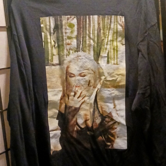 Kylie Cosmetics long sleeve tee - Picture 2 of 6